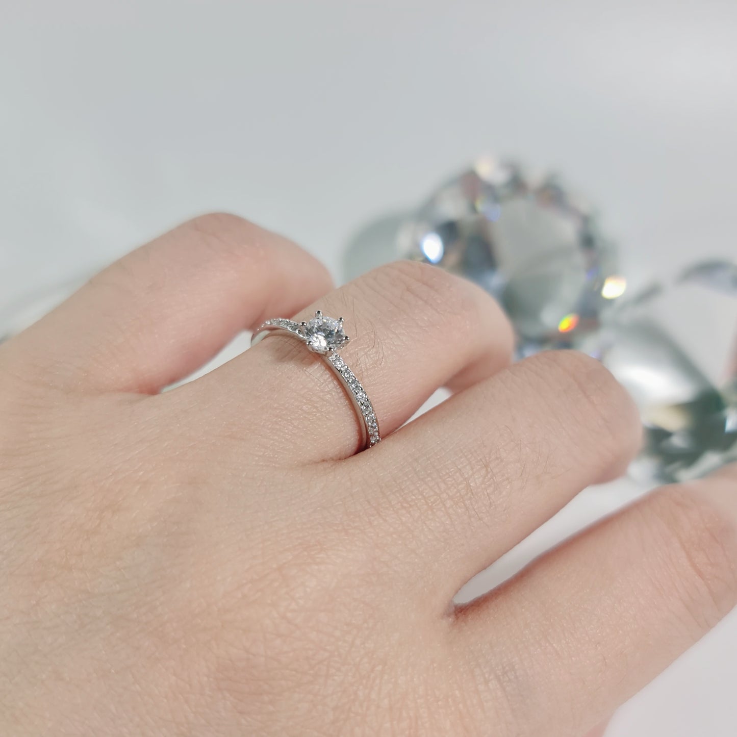 'Diana' - Elegant Round CZ