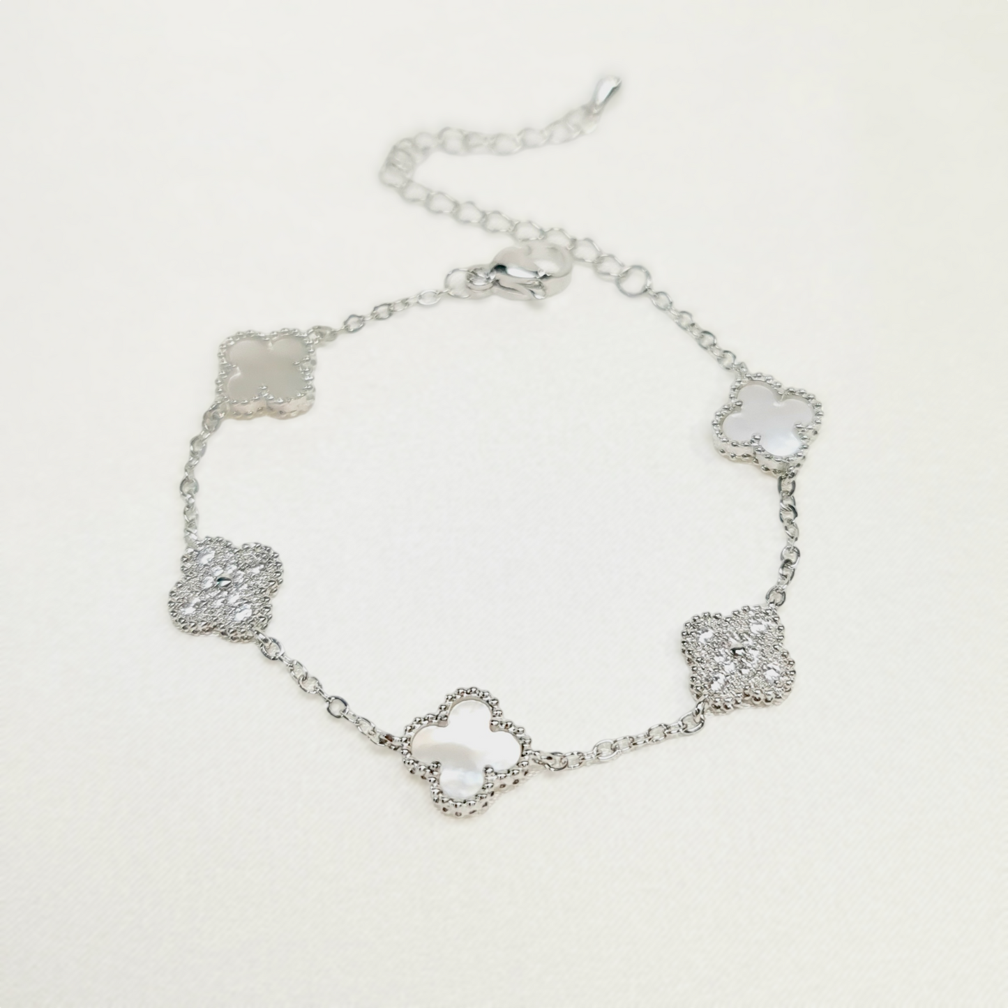 'Iris' - Zircon Clover Bracelet