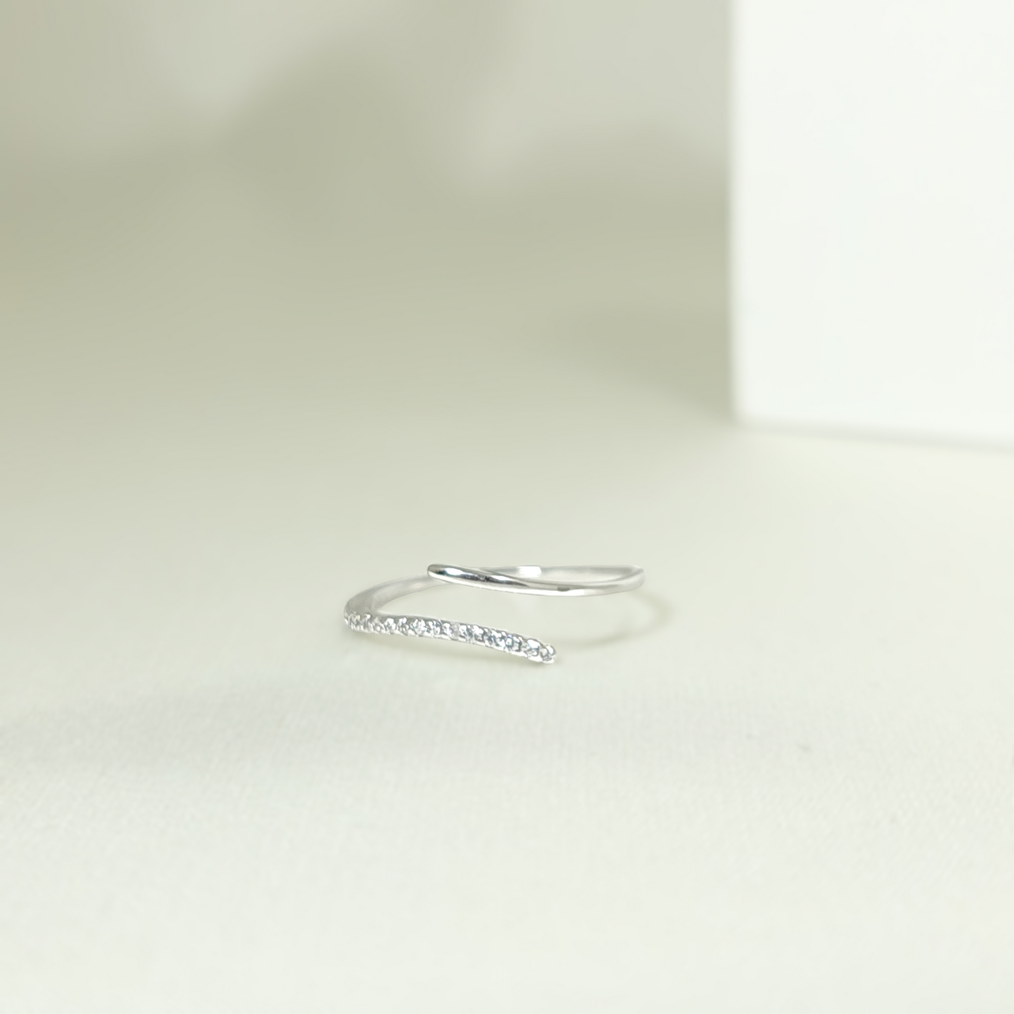 'Allura' - Simple Stackable Zirconia