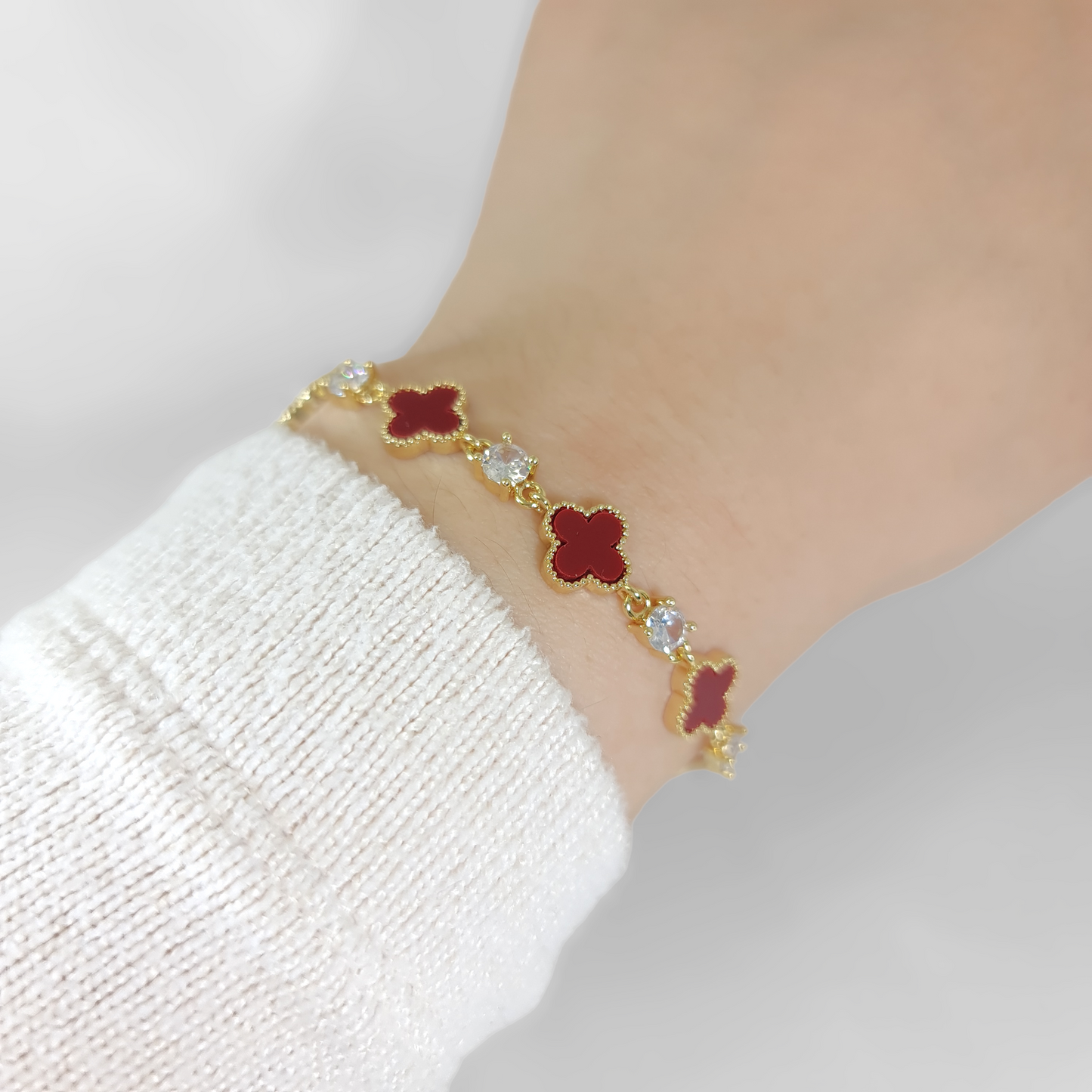 'Rosaline' - 18K Gold-plated Four-Leaf Clover Bracelet