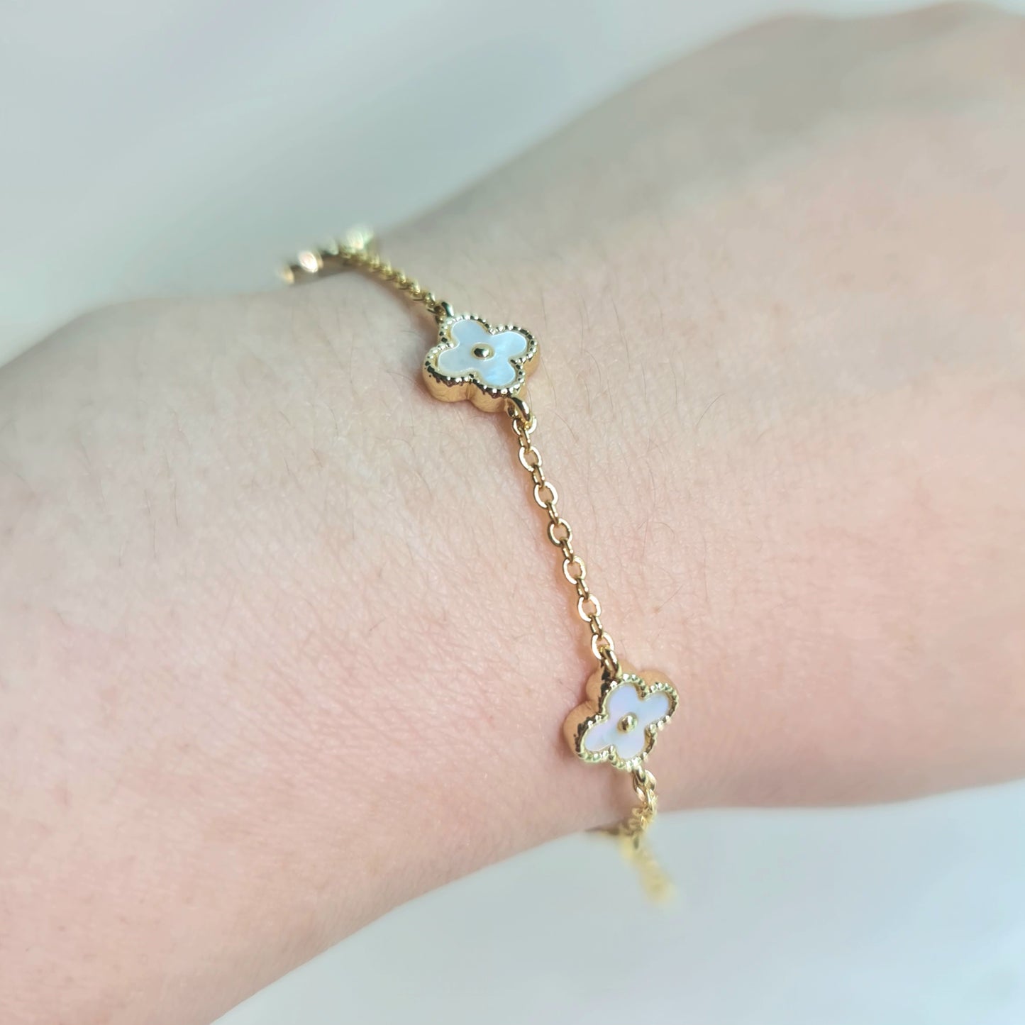 'Jasmine' - Mini Clover Bracelet